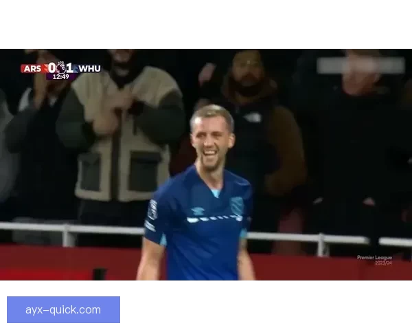 拉明怒斥判罚风波杰拉德马丁解围未吃红牌引热议与裁判尺度争议升级